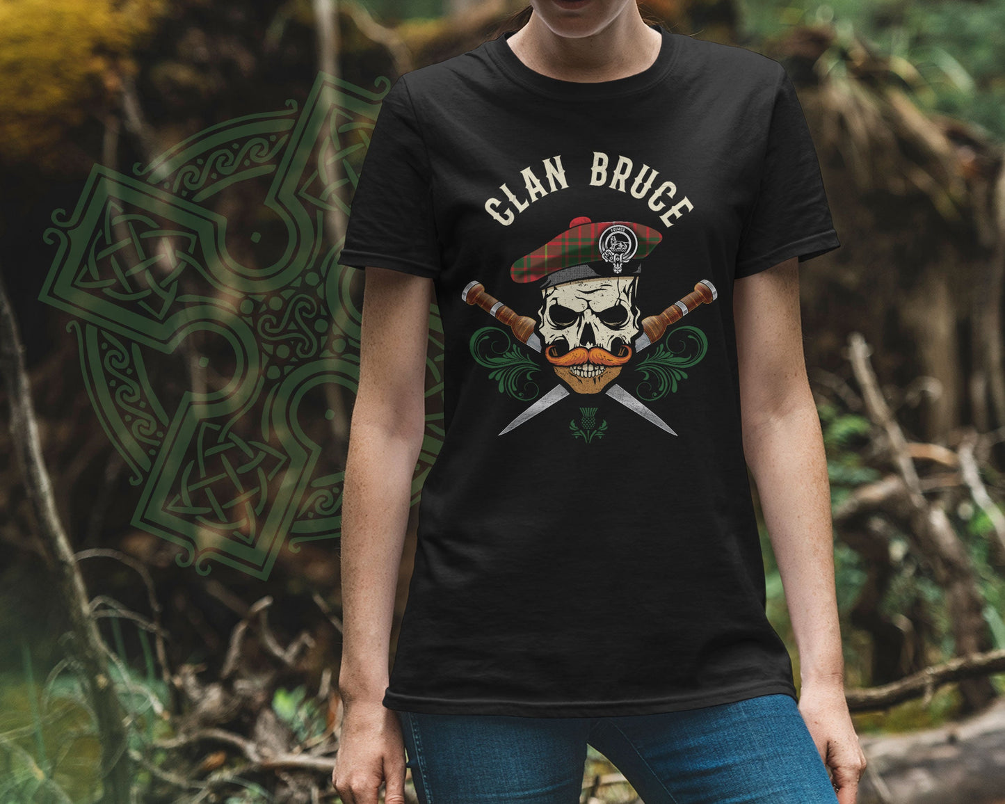 Clan Bruce Scottish Tartan Skull T-Shirt